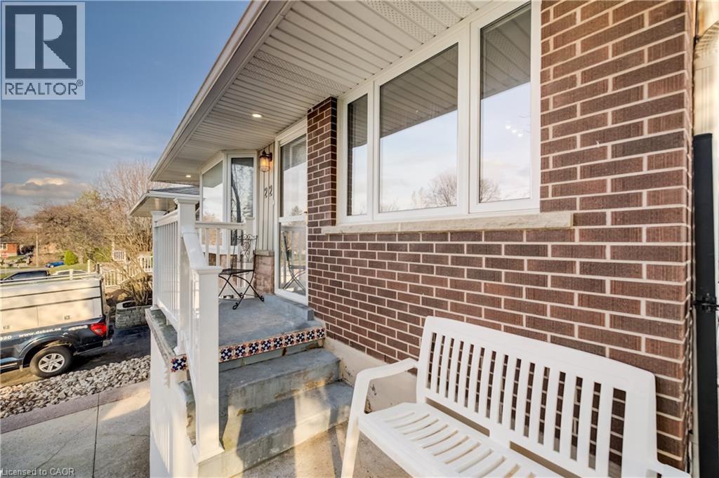 22 Duncairn Avenue, Kitchener, Ontario  N2M 4S4 - Photo 5 - 40823118