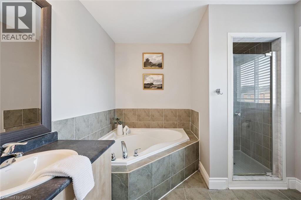 28 Griffiths Avenue, Cambridge, Ontario  N1P 1J7 - Photo 15 - 40822739