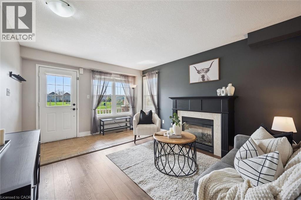 28 Griffiths Avenue, Cambridge, Ontario  N1P 1J7 - Photo 4 - 40822739