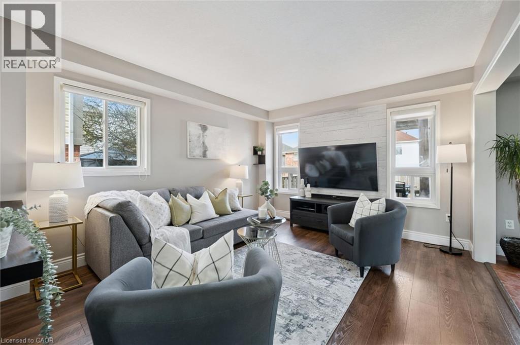 28 Griffiths Avenue, Cambridge, Ontario  N1P 1J7 - Photo 6 - 40822739