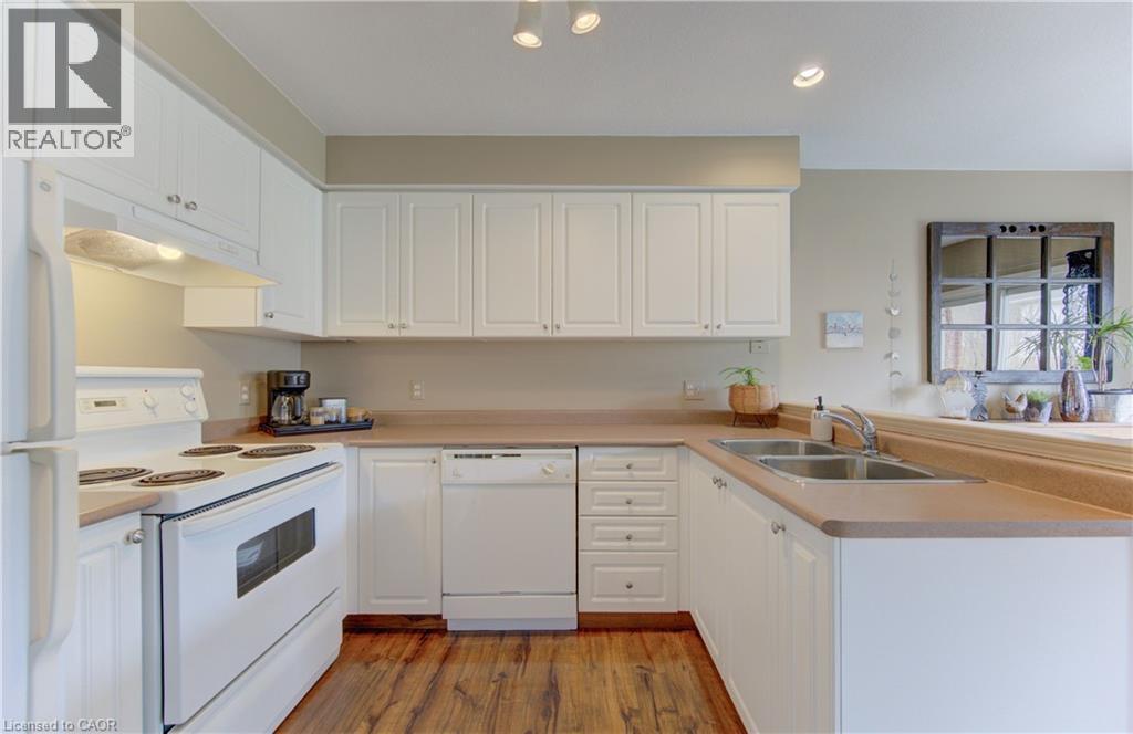 161 Windflower Drive, Kitchener, Ontario  N2E 3S9 - Photo 13 - 40815789