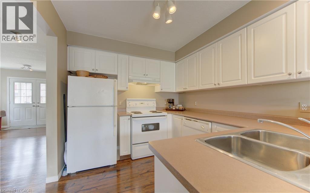 161 Windflower Drive, Kitchener, Ontario  N2E 3S9 - Photo 12 - 40815789