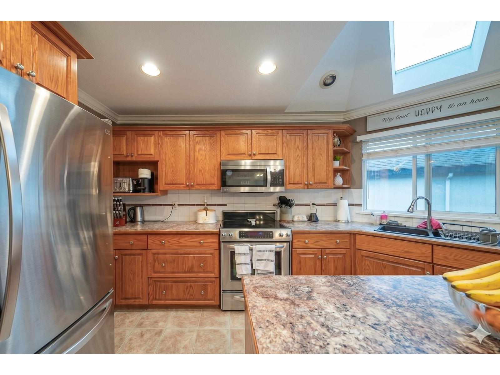 9256 203 Street, Langley, British Columbia  V1M 2M7 - Photo 15 - R3113258