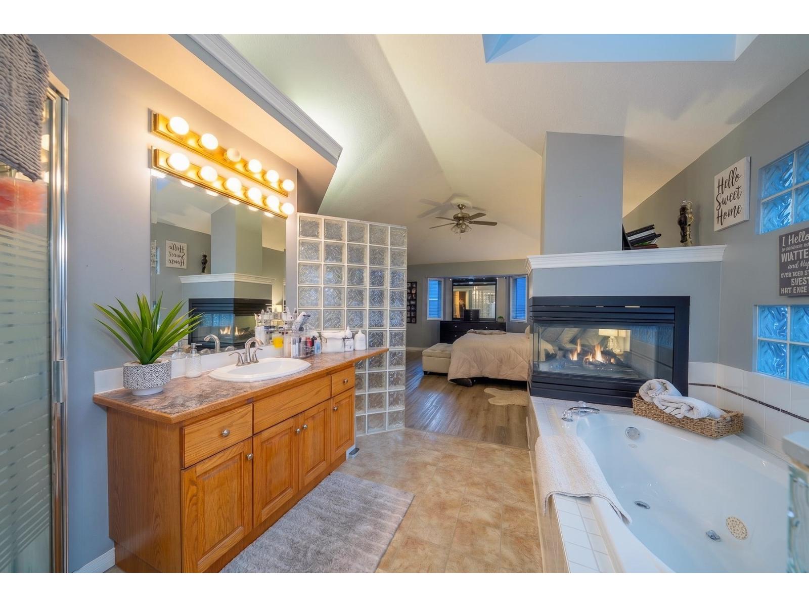 9256 203 Street, Langley, British Columbia  V1M 2M7 - Photo 21 - R3113258