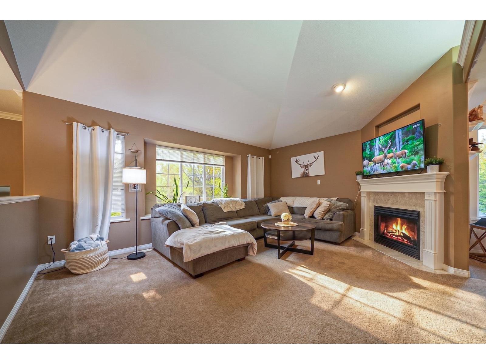 9256 203 Street, Langley, British Columbia  V1M 2M7 - Photo 10 - R3113258