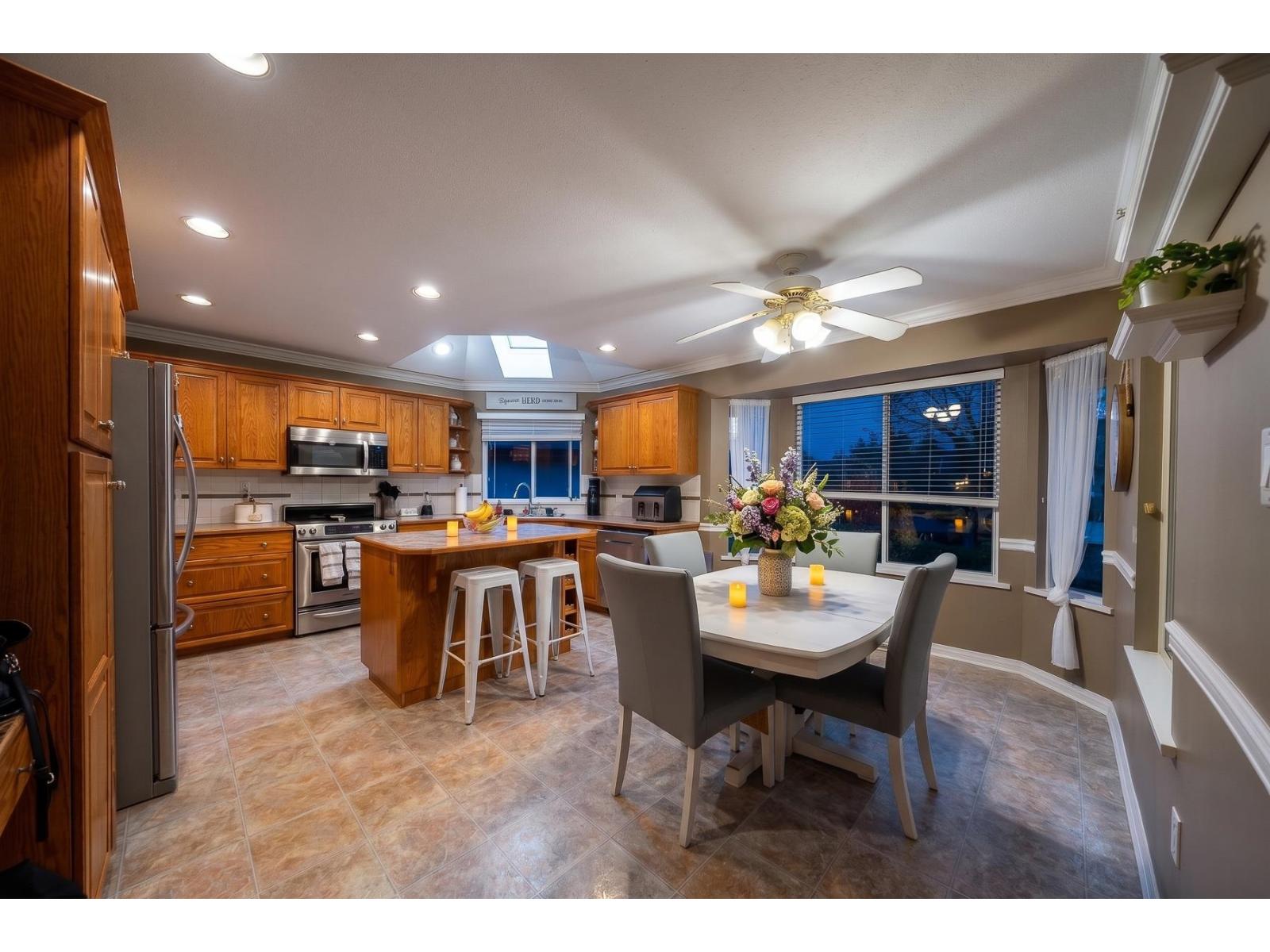 9256 203 Street, Langley, British Columbia  V1M 2M7 - Photo 13 - R3113258