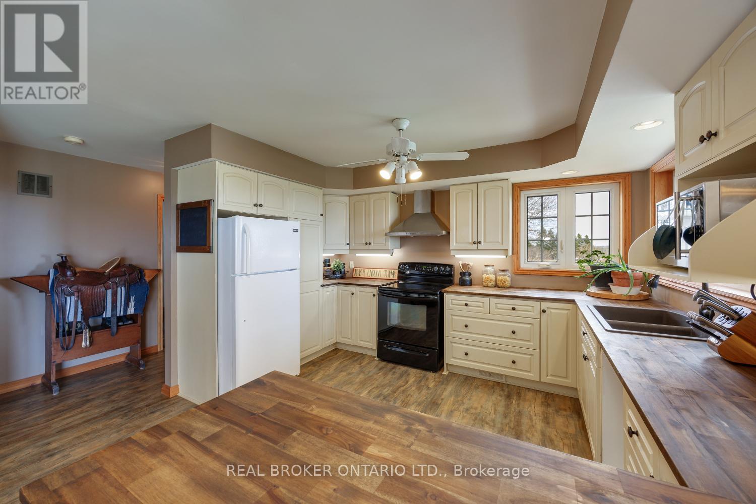 2144 Concession Road 9, Clarington, Ontario  L0B 1B0 - Photo 14 - E13034722