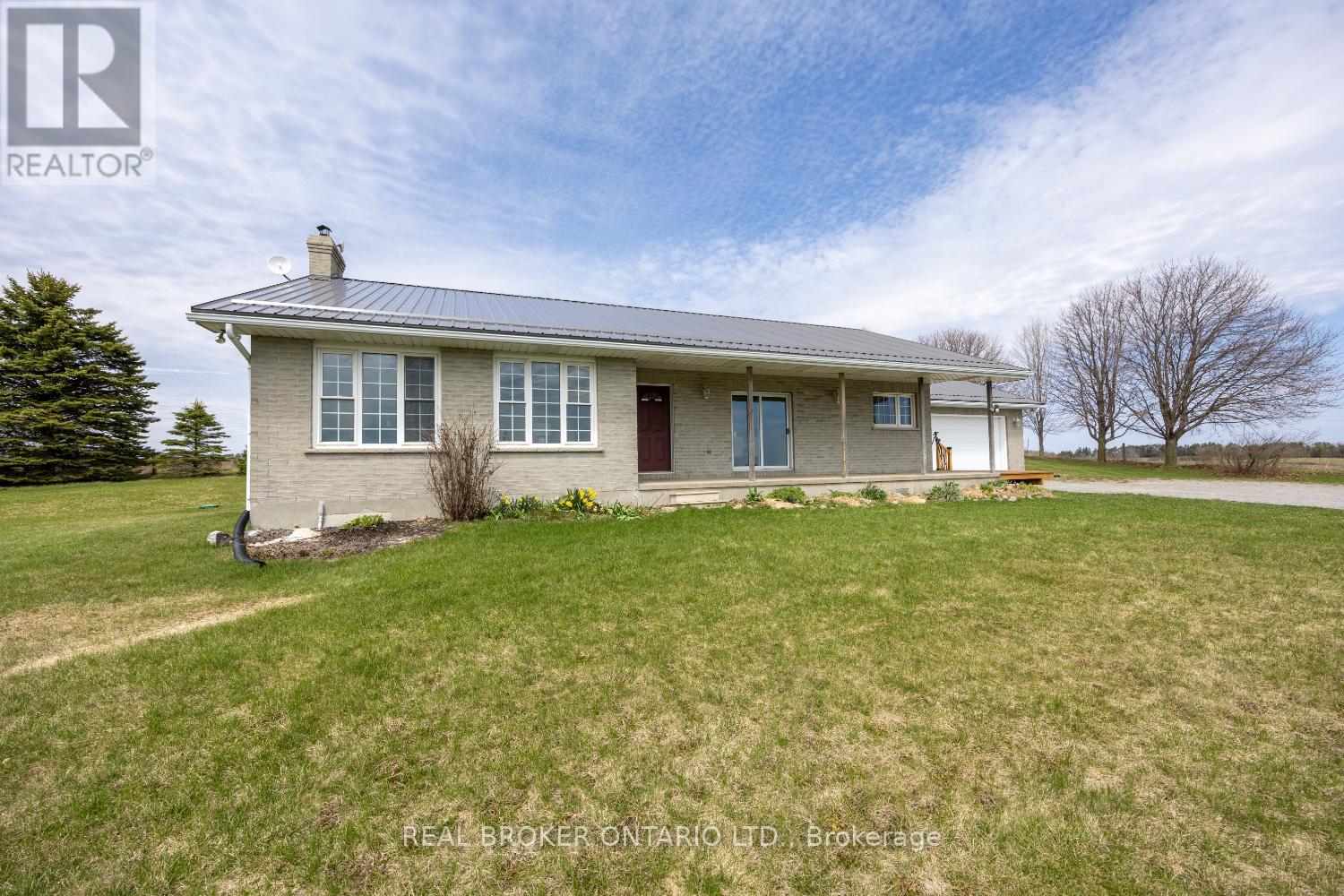 2144 Concession Road 9, Clarington, Ontario  L0B 1B0 - Photo 4 - E13034722