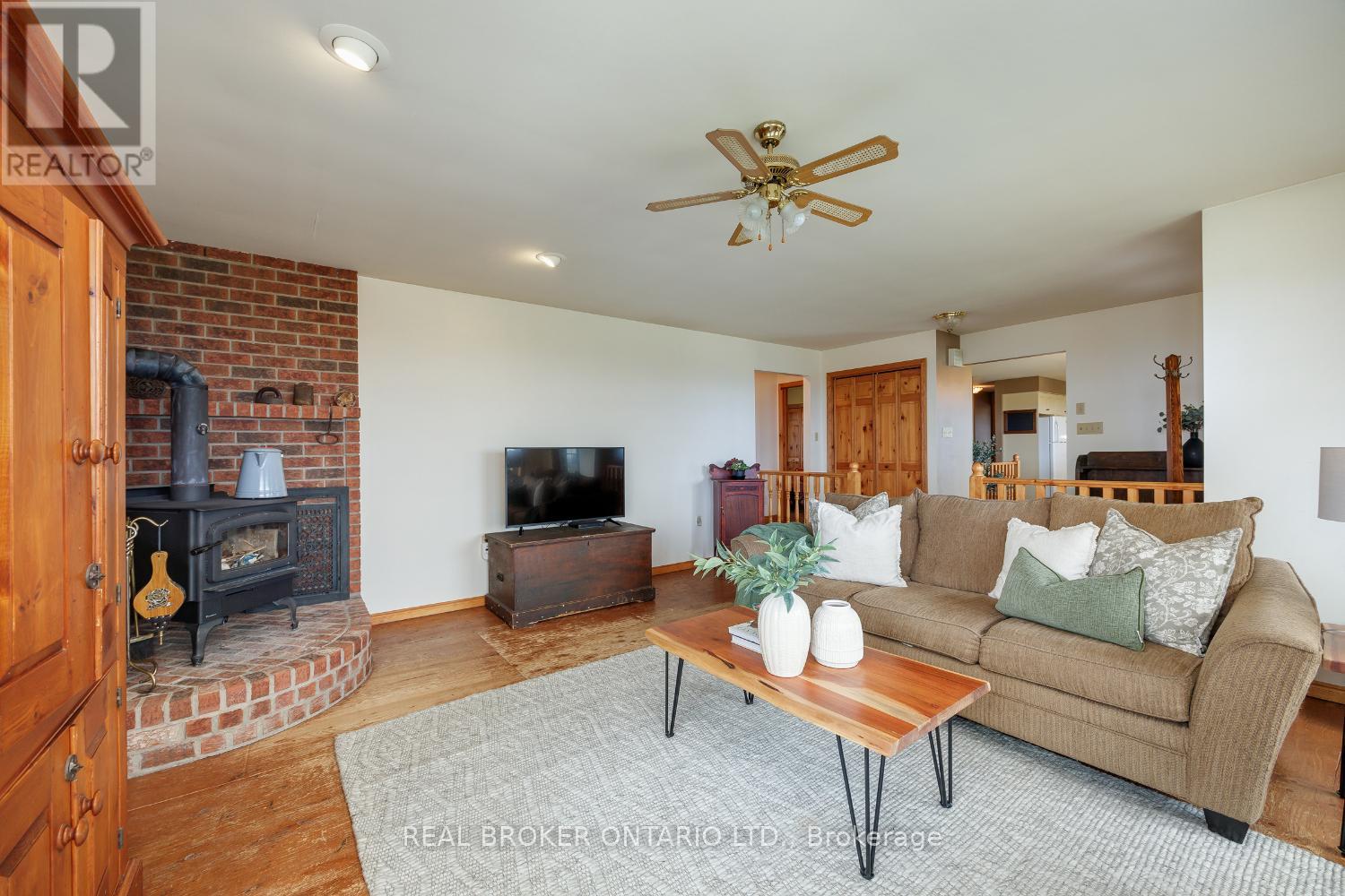 2144 Concession Road 9, Clarington, Ontario  L0B 1B0 - Photo 8 - E13034722