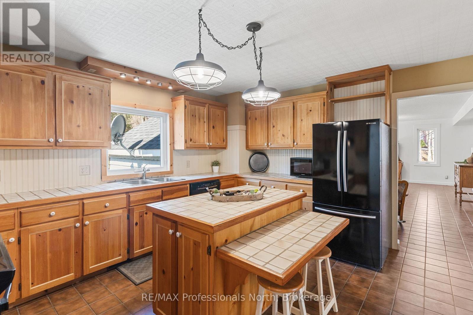 16 Highland Gate Boulevard, Minden Hills, Ontario  K0M 2K0 - Photo 10 - X13034768