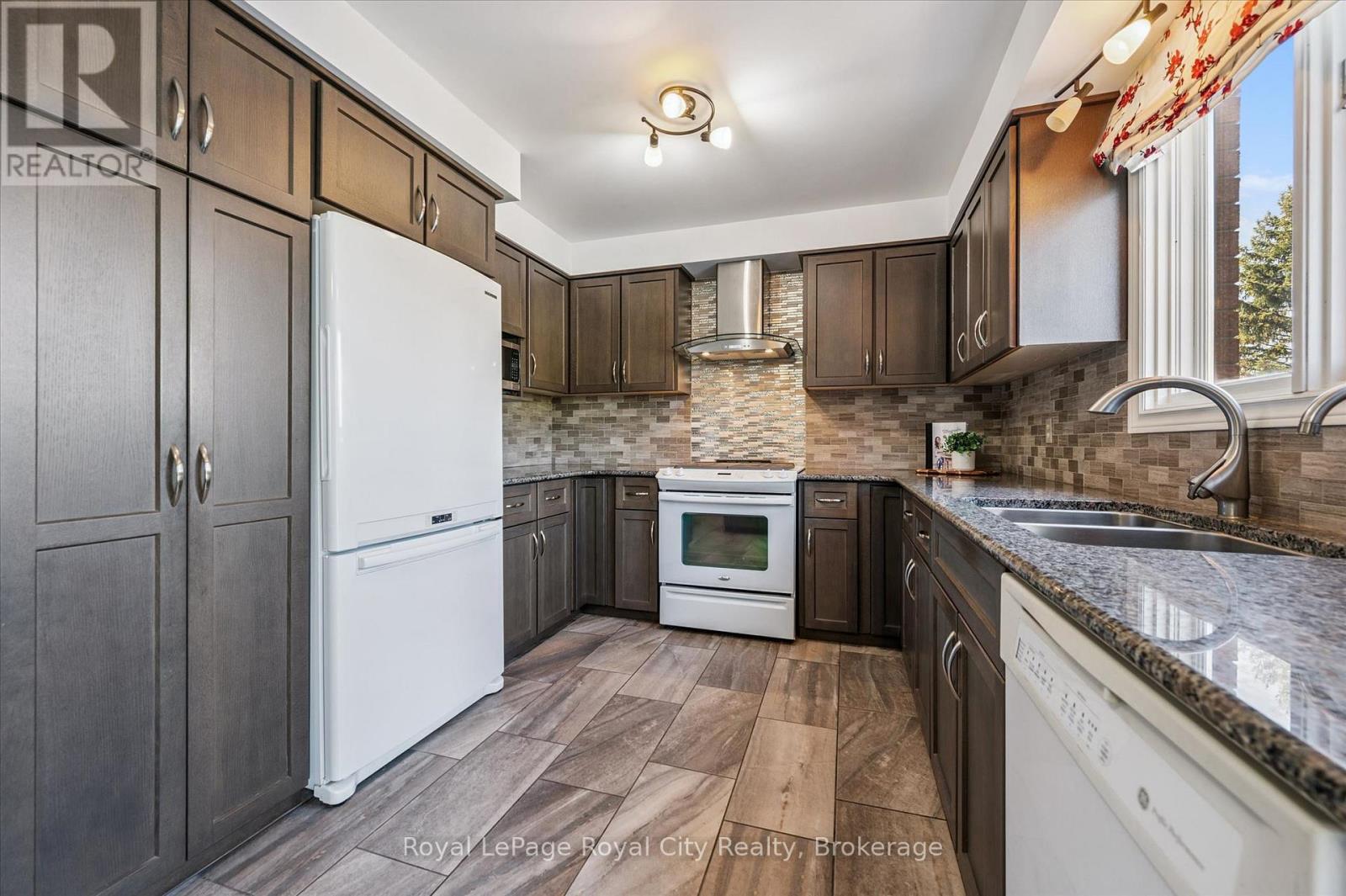 83 Pinnacle Crescent, Guelph, Ontario  N1K 1P5 - Photo 18 - X13034788