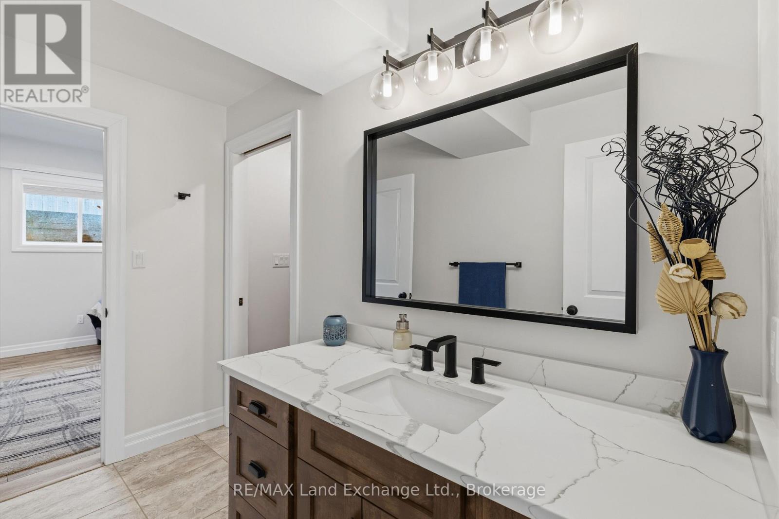 353 Stickel Street, Saugeen Shores, Ontario  N0H 2C1 - Photo 27 - X13034830