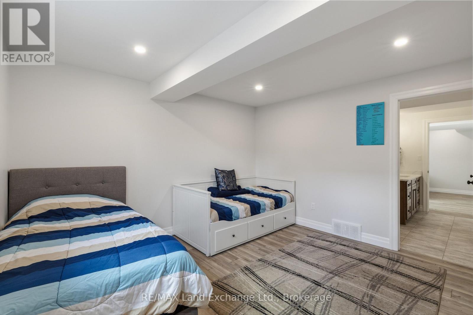 353 Stickel Street, Saugeen Shores, Ontario  N0H 2C1 - Photo 29 - X13034830