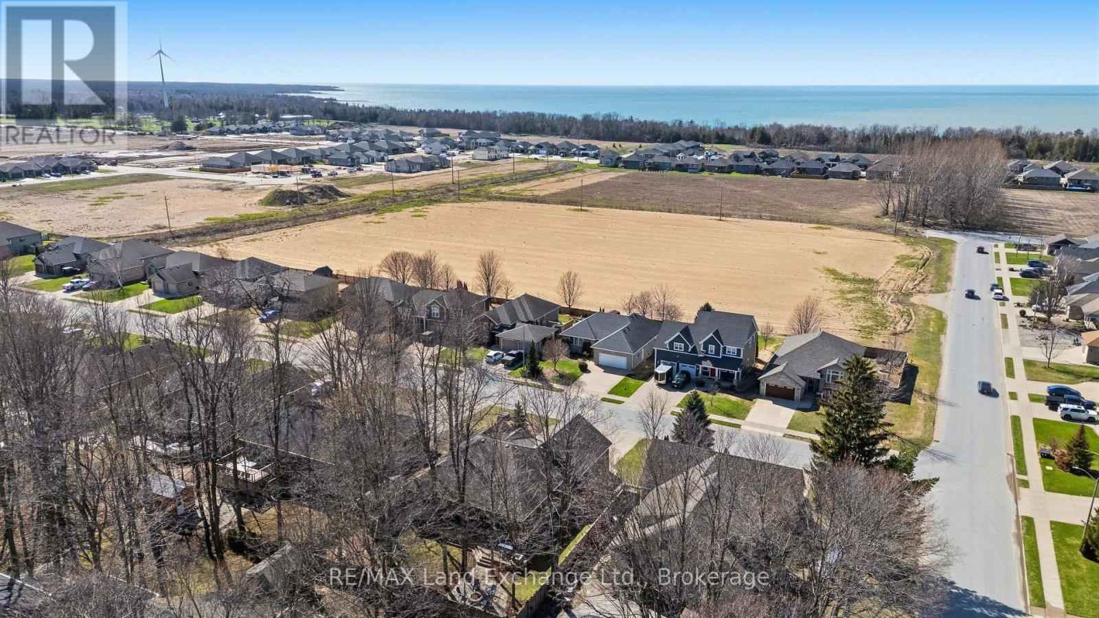 353 Stickel Street, Saugeen Shores, Ontario  N0H 2C1 - Photo 35 - X13034830