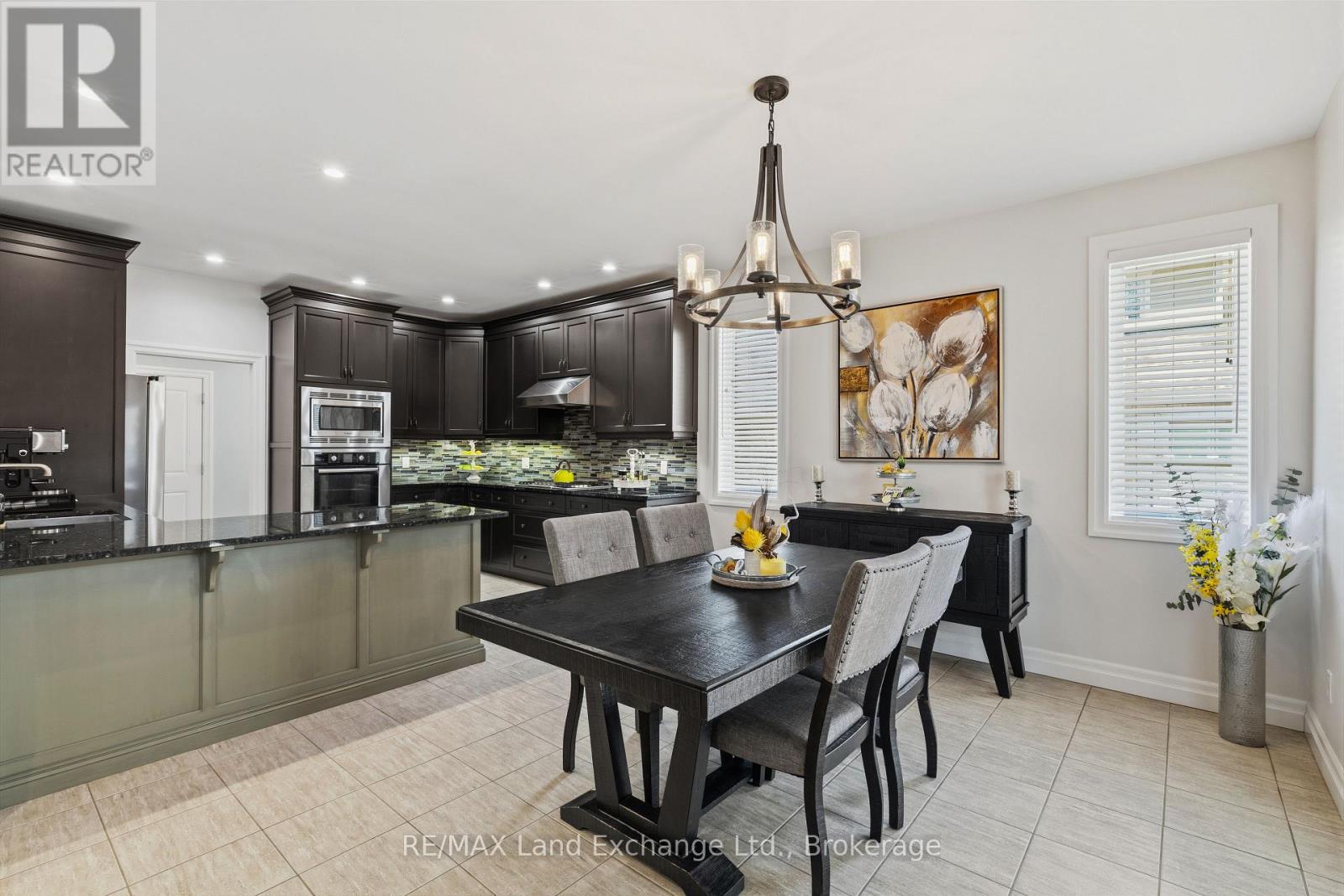 353 Stickel Street, Saugeen Shores, Ontario  N0H 2C1 - Photo 6 - X13034830