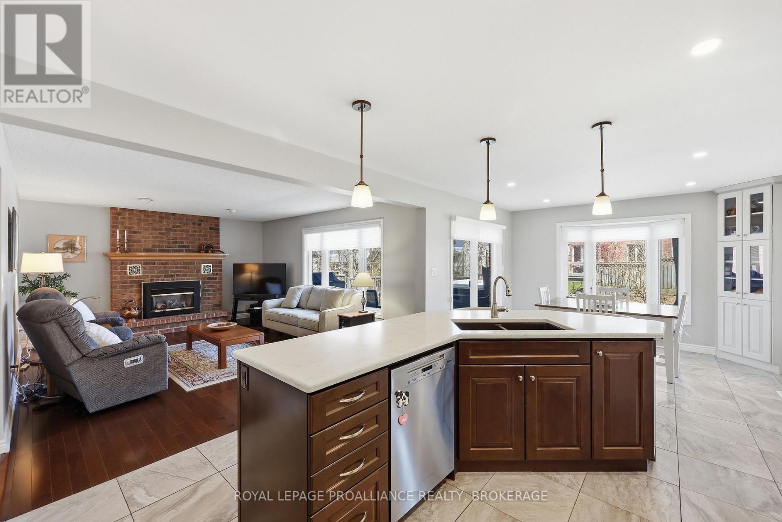 611 Rankin Crescent, Kingston, Ontario  K7M 7K6 - Photo 10 - X13034714