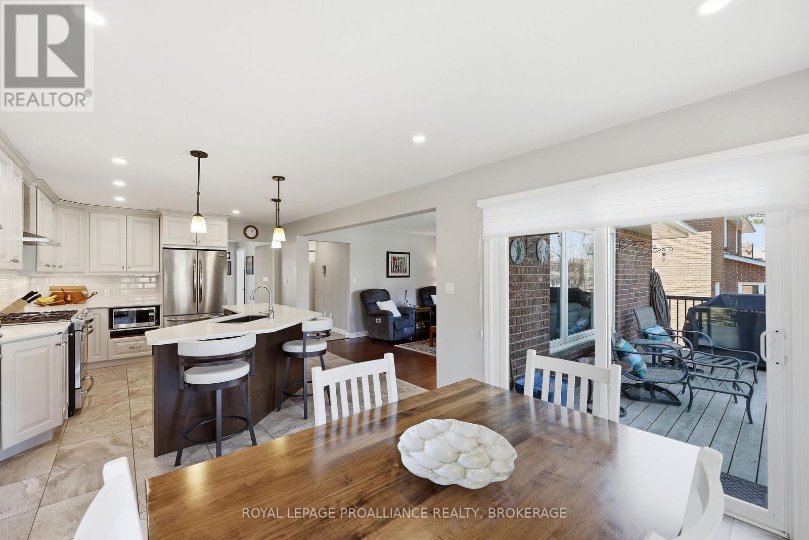 611 Rankin Crescent, Kingston, Ontario  K7M 7K6 - Photo 12 - X13034714