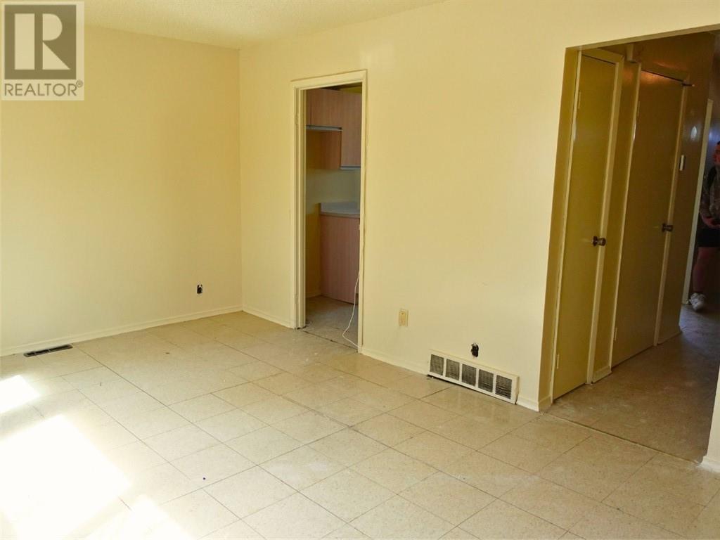 142-146 Gaudette Street, Chelmsford, Ontario  P0M 1L0 - Photo 4 - 2127182