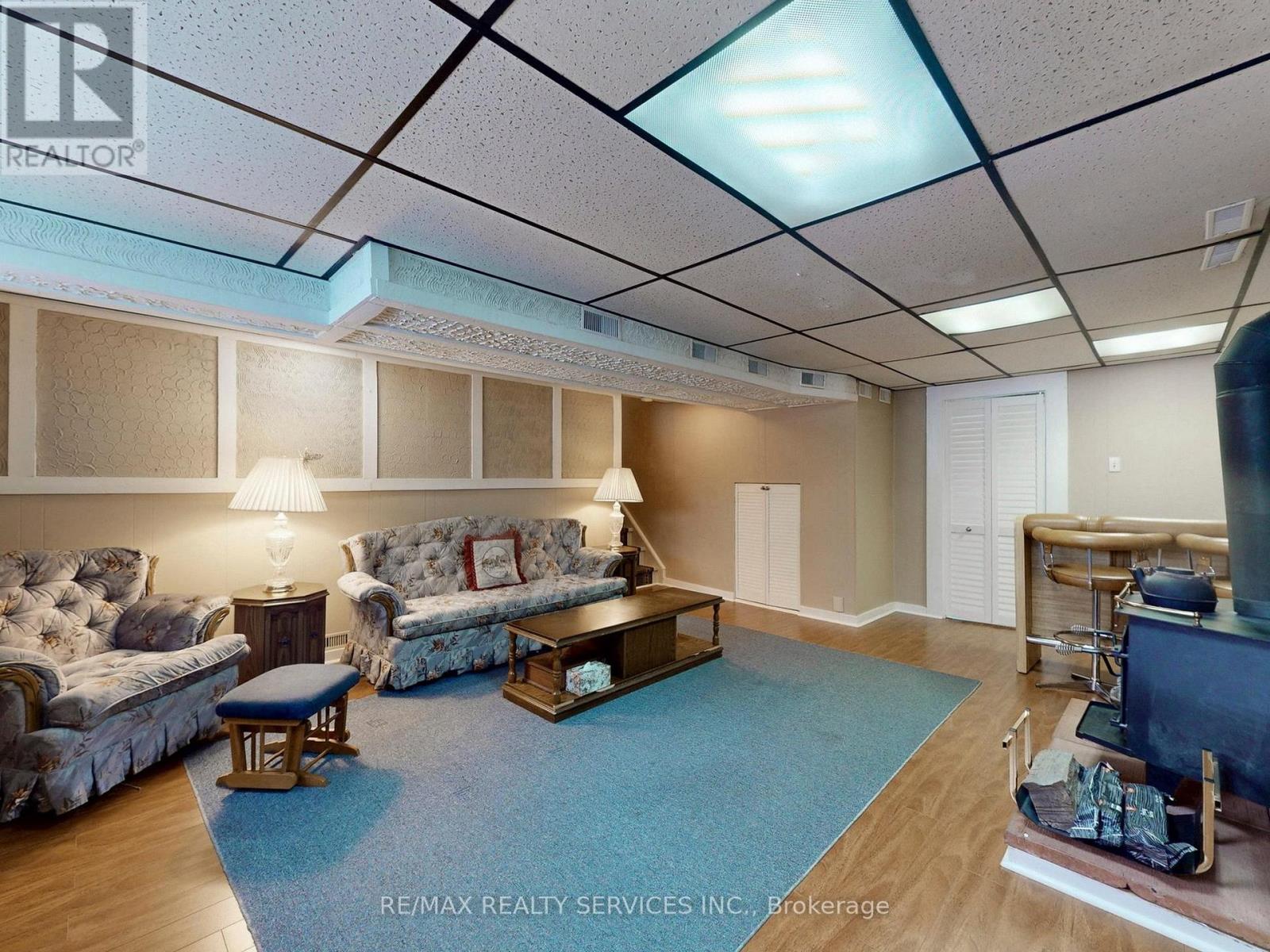 16 Grassington Crescent, Brampton, Ontario  L6S 1Z6 - Photo 37 - W12886772