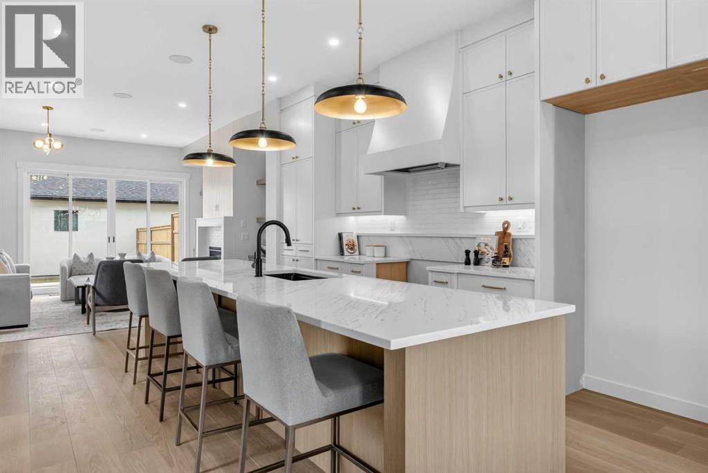 2533 2 Avenue NW, Calgary, Alberta  T2N 0H7 - Photo 7 - A2301494