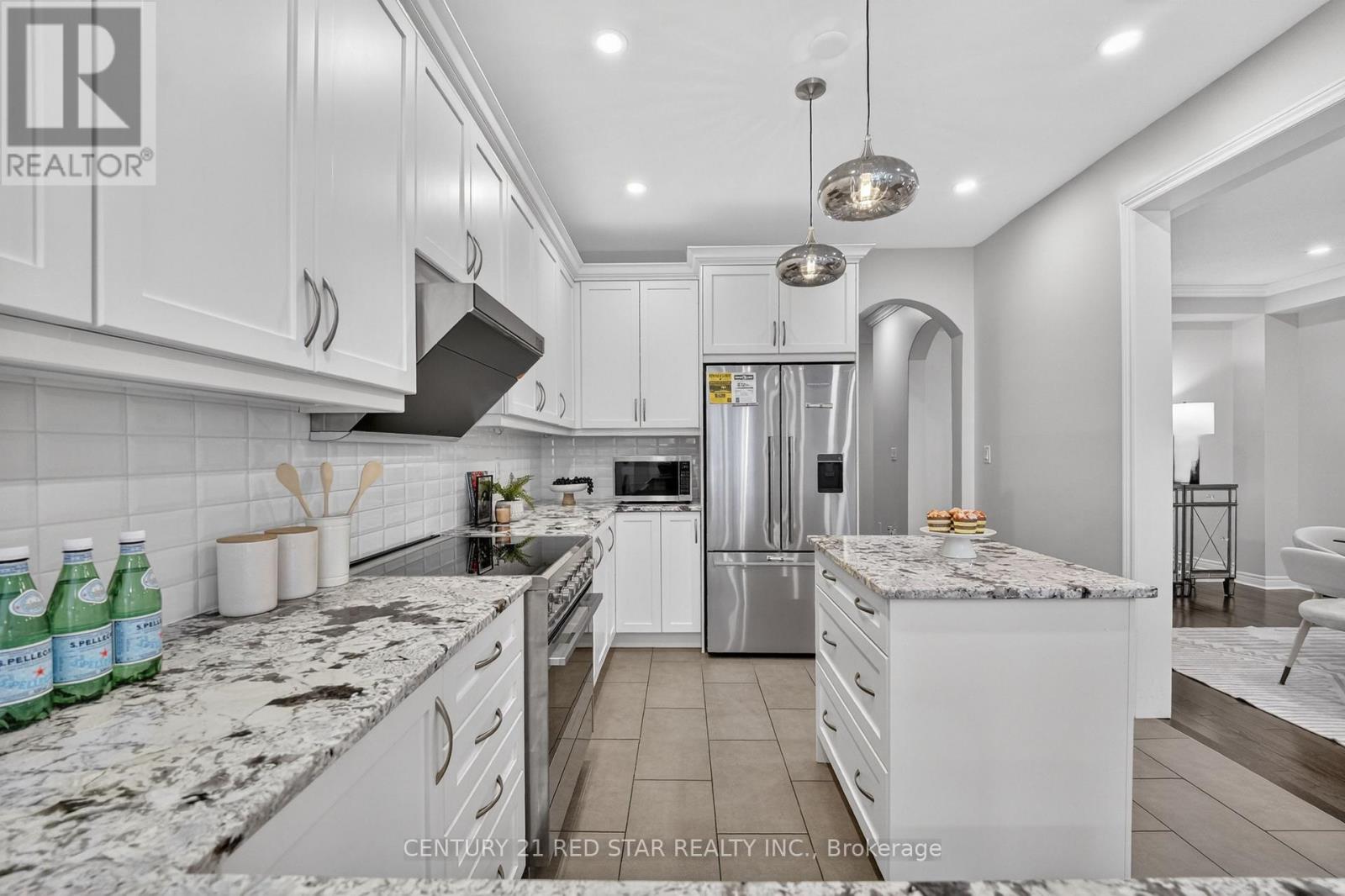 2416 Village Common, Oakville, Ontario  L6M 0S2 - Photo 12 - W12983094