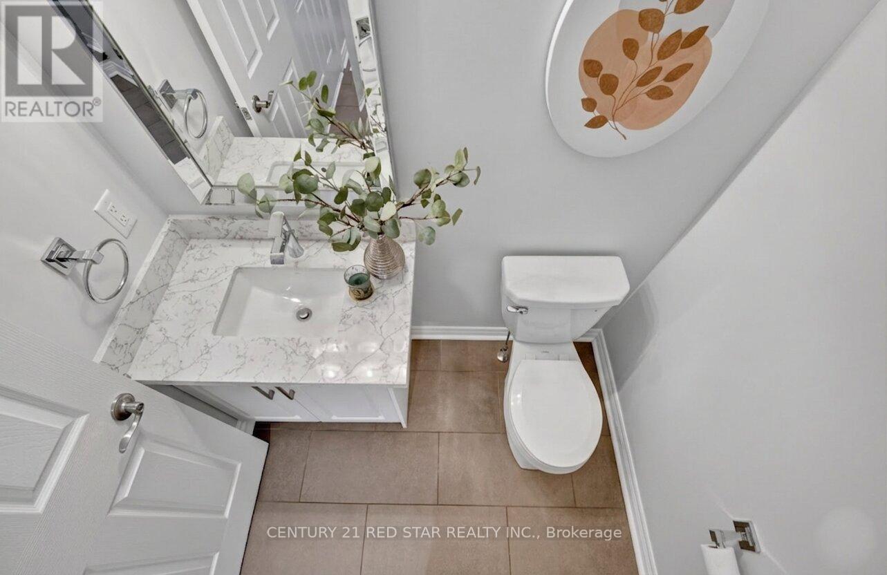 2416 Village Common, Oakville, Ontario  L6M 0S2 - Photo 7 - W12983094