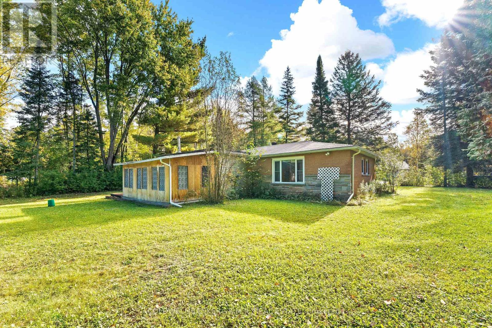 57 FIRE ROUTE 104, trent lakes, Ontario