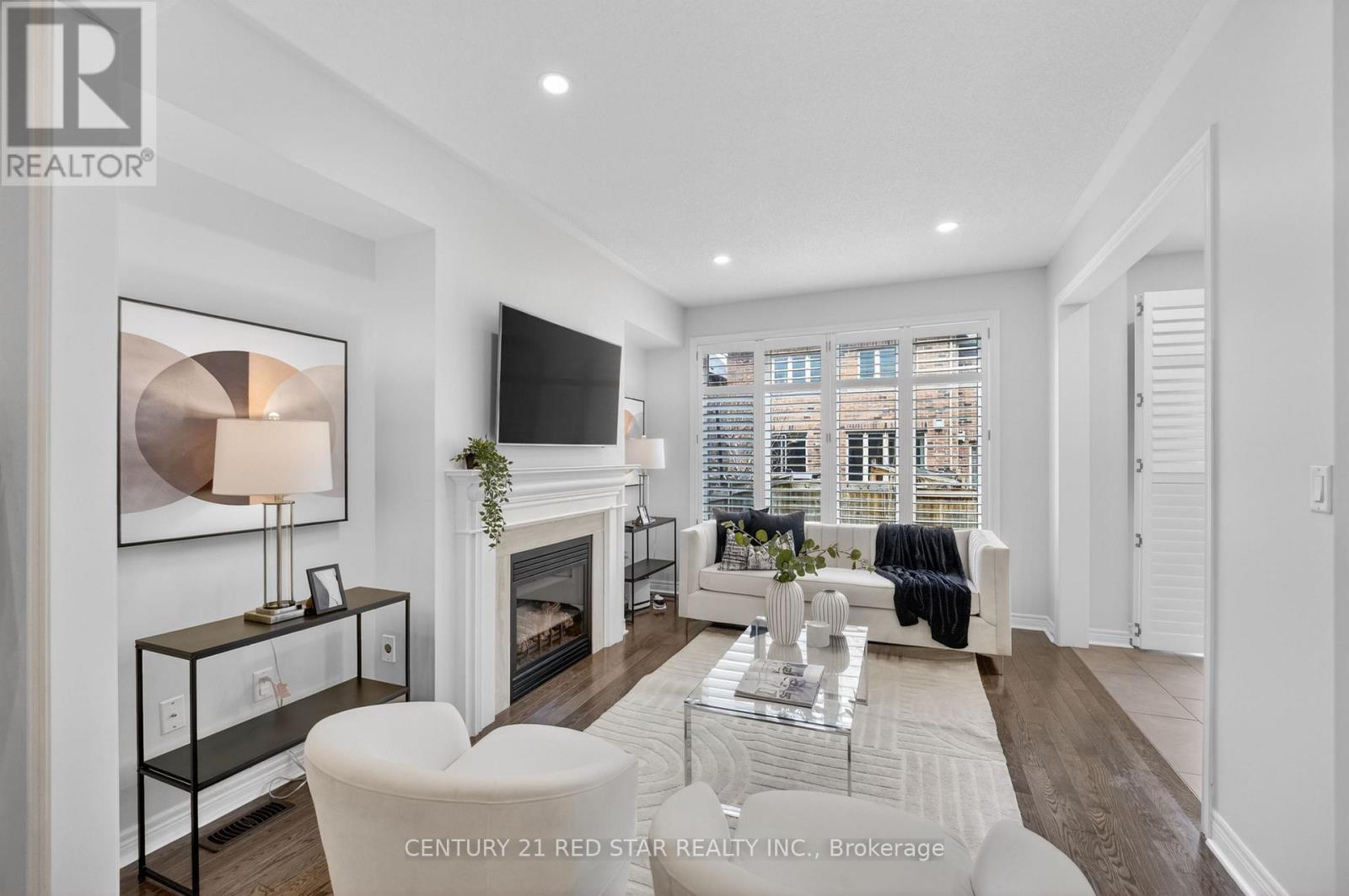 2416 Village Common, Oakville, Ontario  L6M 0S2 - Photo 19 - W12983094