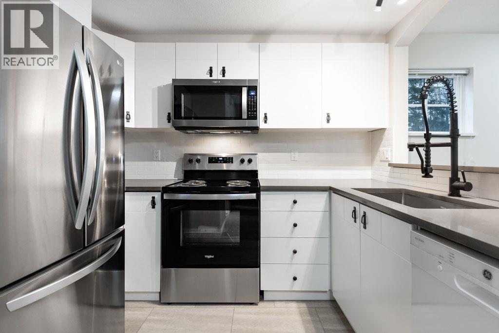 7 7488 Southwynde Avenue, Burnaby, British Columbia  V3N 5C6 - Photo 17 - R3115007