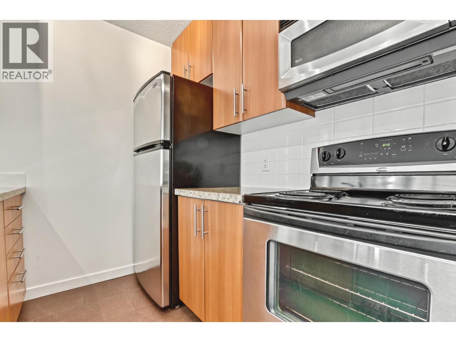 608 688 Abbott Street, Vancouver, British Columbia  V6B 0B9 - Photo 17 - R3115011