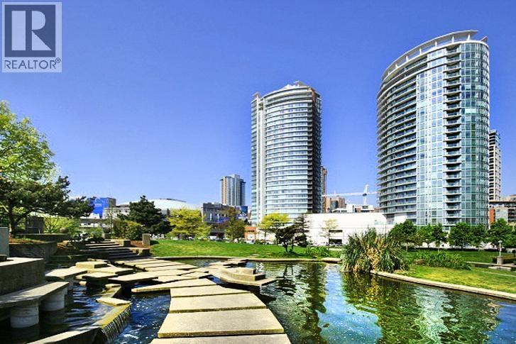 608 688 Abbott Street, Vancouver, British Columbia  V6B 0B9 - Photo 2 - R3115011