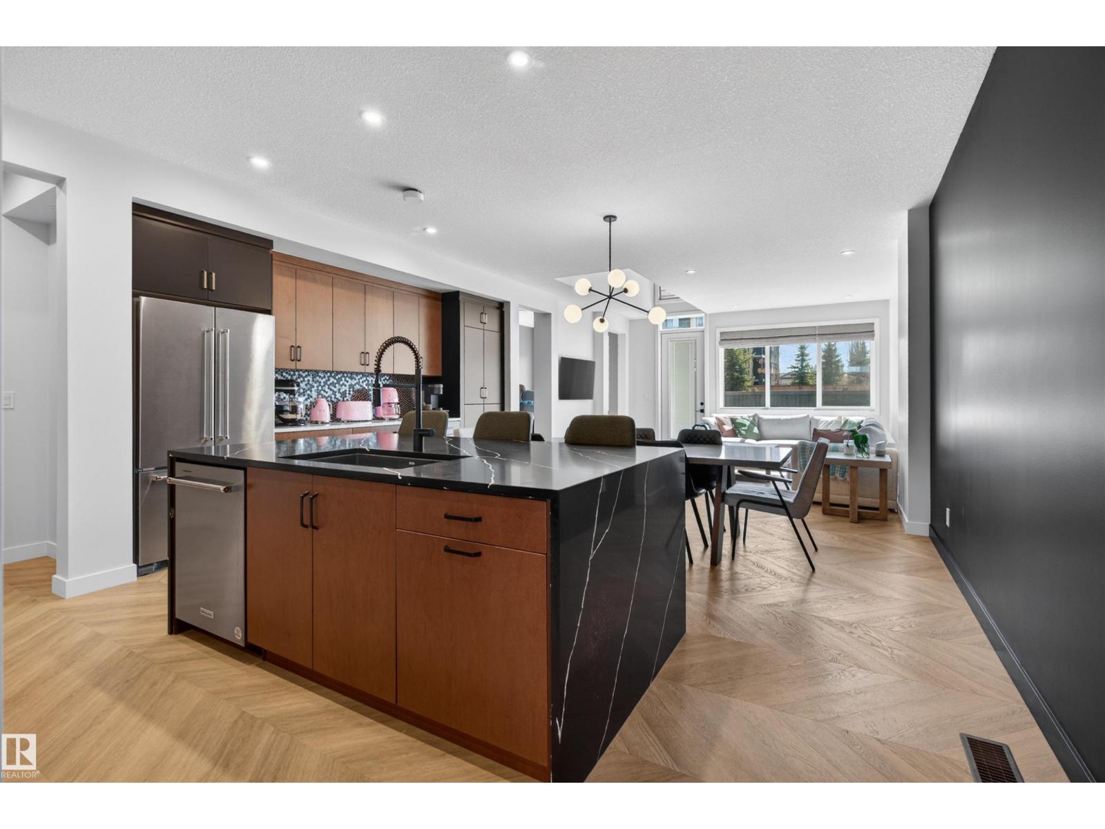 9 Nettle Cr, St. Albert, Alberta  T8N 7Z8 - Photo 5 - E4483703