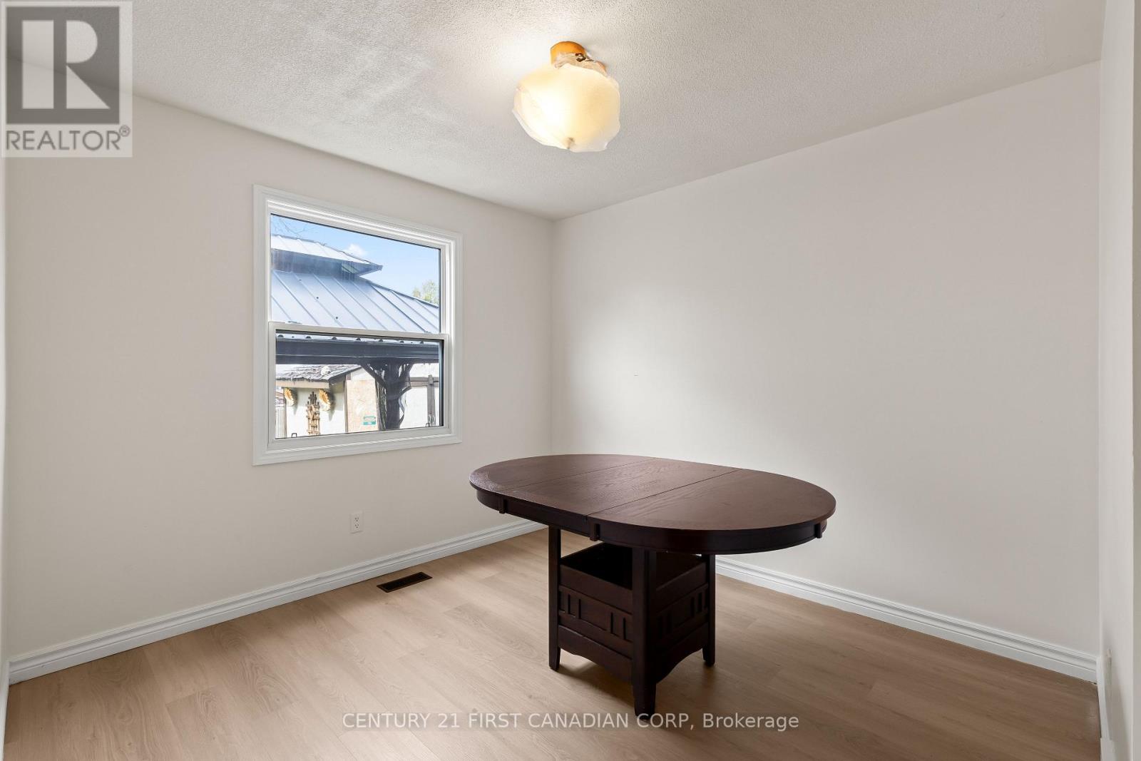 122 Garland Lane, London East, Ontario  N5V 3K8 - Photo 16 - X13034876