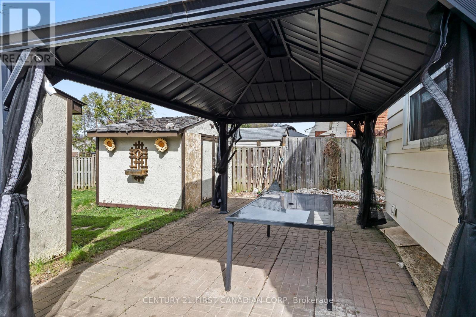 122 Garland Lane, London East, Ontario  N5V 3K8 - Photo 36 - X13034876