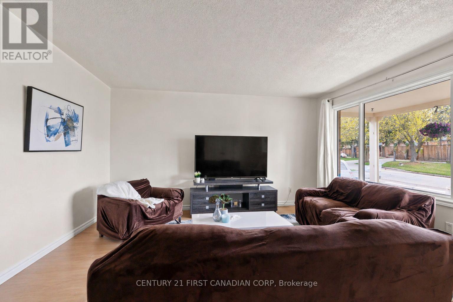 122 Garland Lane, London East, Ontario  N5V 3K8 - Photo 7 - X13034876