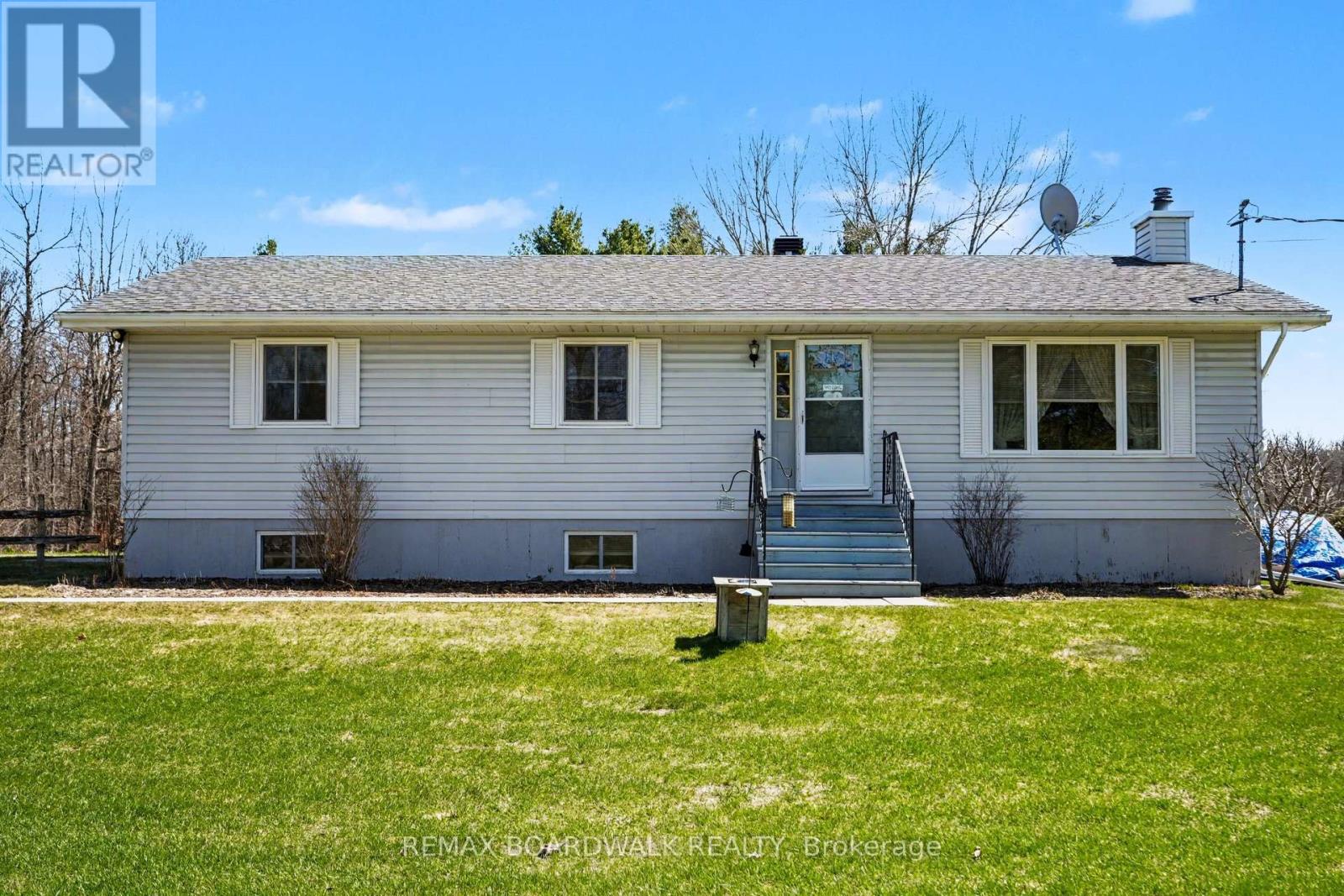 1283 BATHURST 5TH CONCESSION, Tay Valley, Ontario