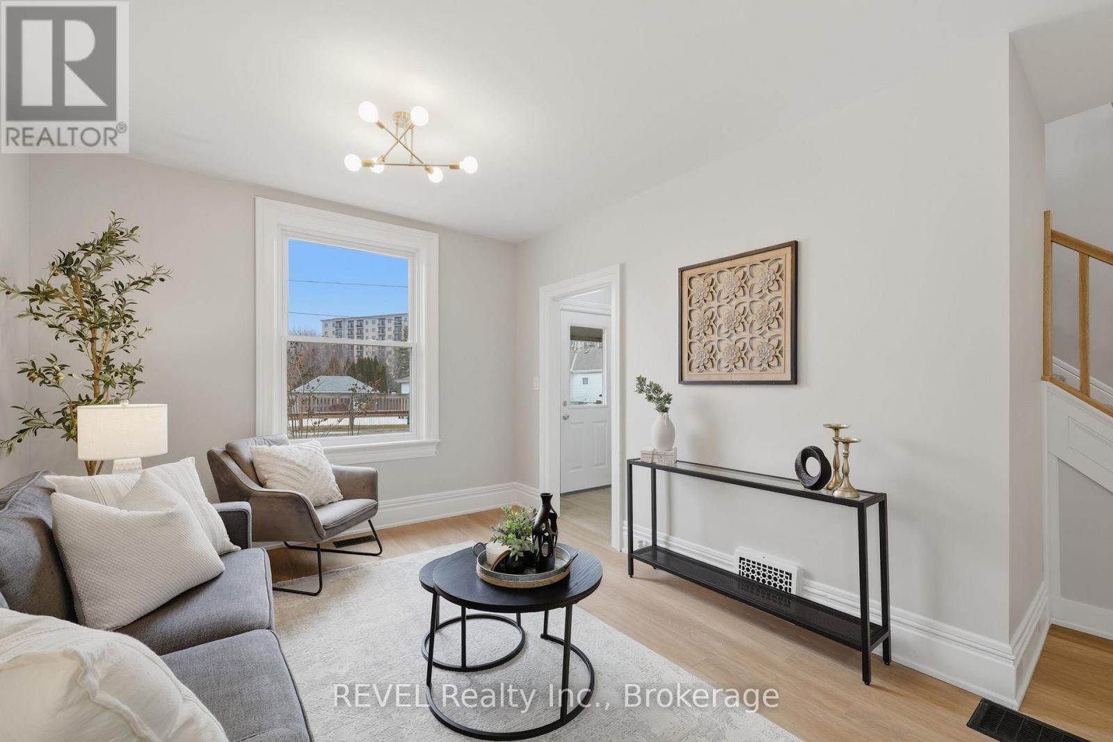 225 Ross Street, St. Thomas, Ontario  N5R 3Y5 - Photo 7 - X13034736