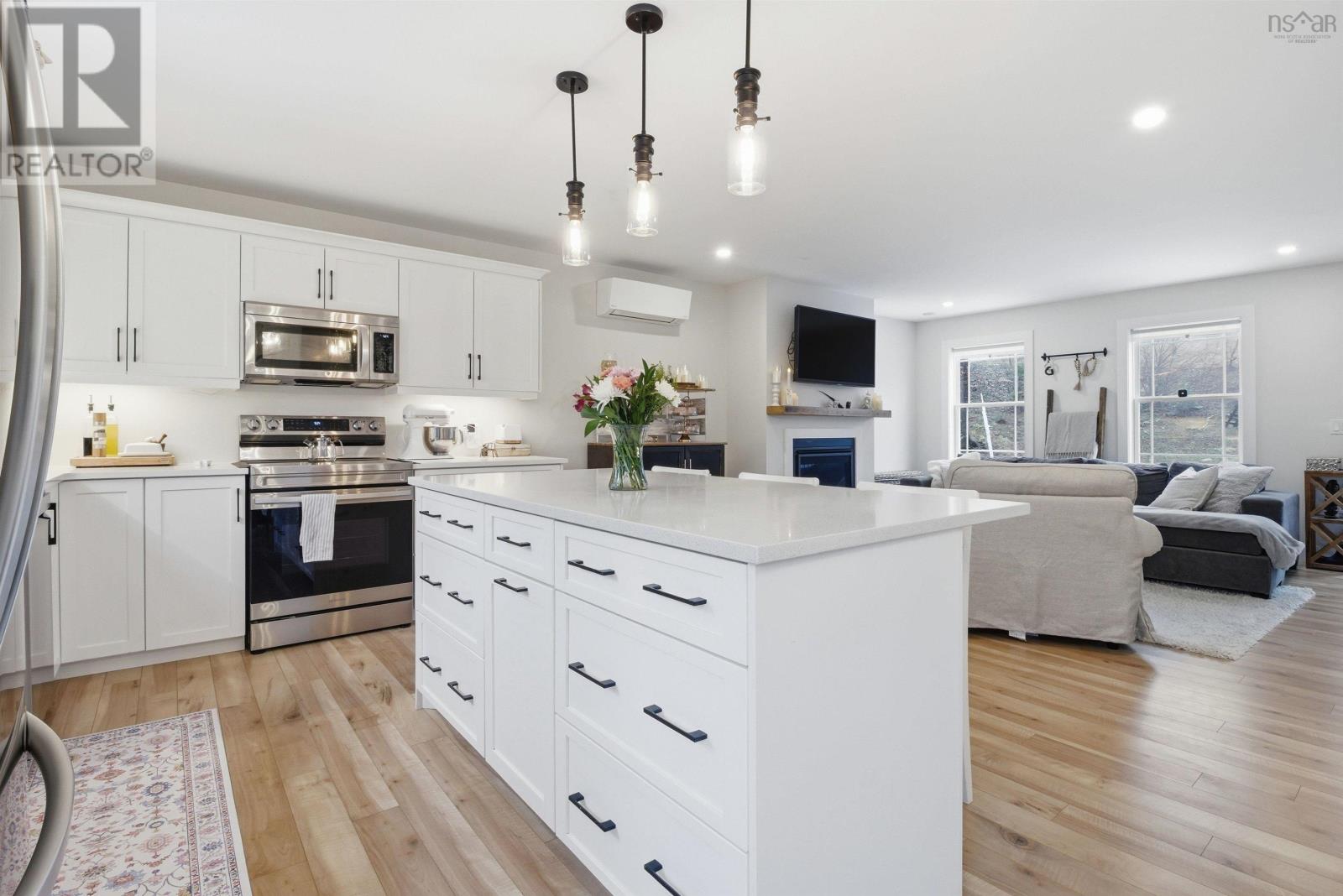 351 Joan Drive, Beaver Bank, Nova Scotia  B4E 3J4 - Photo 13 - 202605487