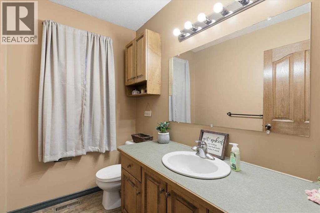 B20 Golden Crescent, Golden Days, Alberta  T0C 2C0 - Photo 11 - A2295721