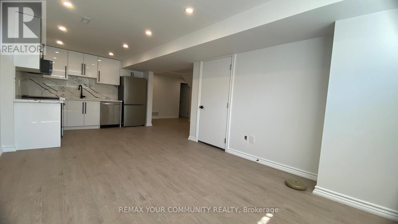 Basement - 134 B Kemano Road, Aurora, Ontario  L4G 4P9 - Photo 3 - N12979124