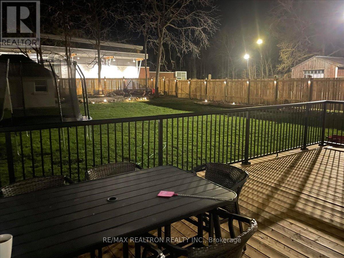 119 Jephson Street, Tay, Ontario  L0K 2A0 - Photo 30 - S12824130