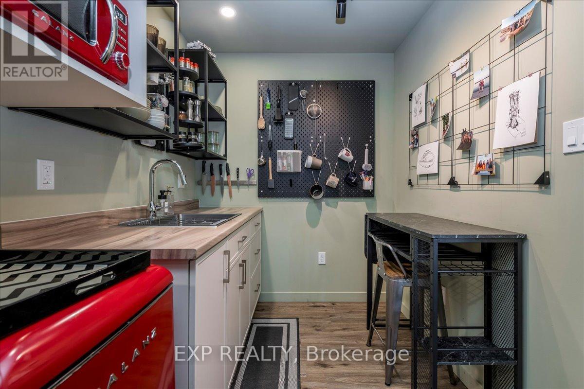 51 Hunter Avenue, Tay, Ontario  L0K 2A0 - Photo 23 - S12975932