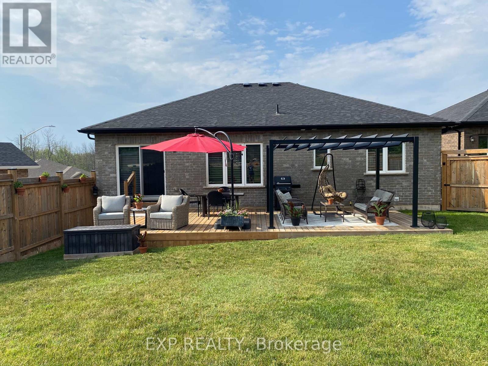 51 Hunter Avenue, Tay, Ontario  L0K 2A0 - Photo 30 - S12975932