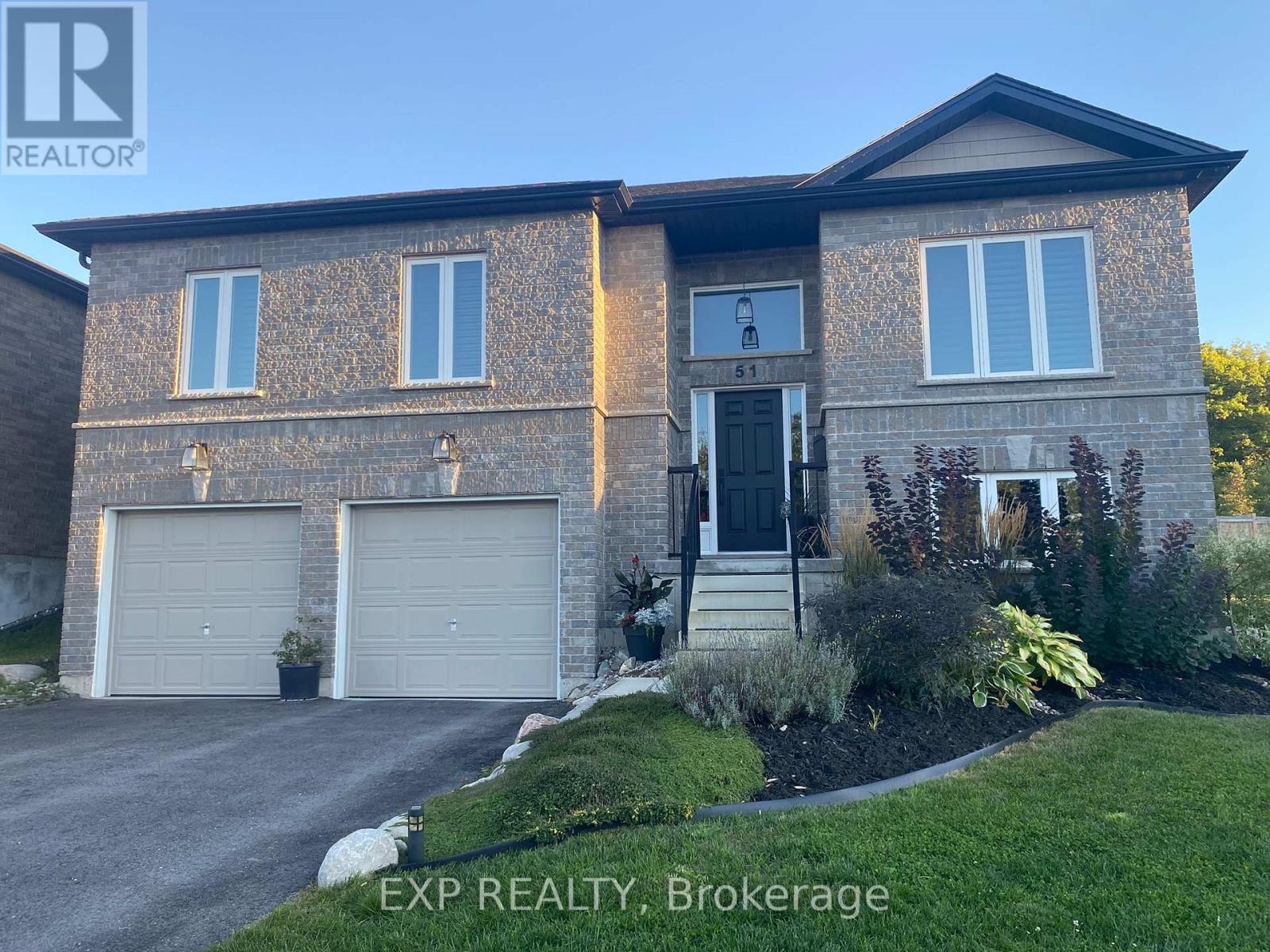 51 HUNTER AVENUE, Tay, Ontario