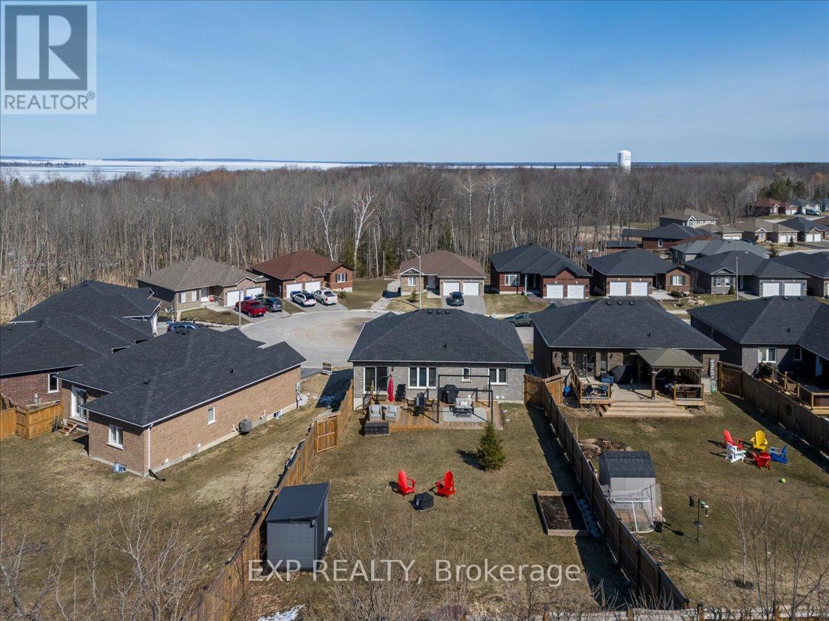 51 Hunter Avenue, Tay, Ontario  L0K 2A0 - Photo 40 - S12975932