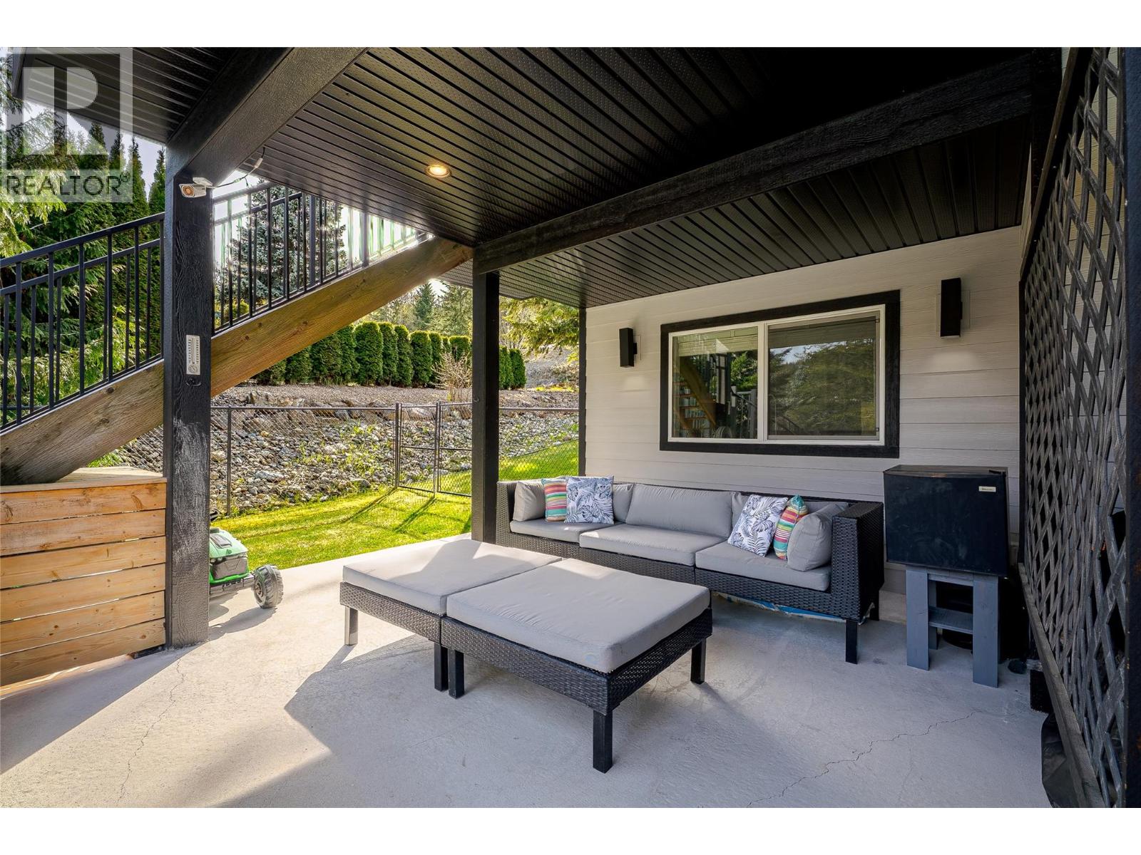 2790 Mountview Drive, Blind Bay, British Columbia  V0E 1H1 - Photo 80 - 10384426