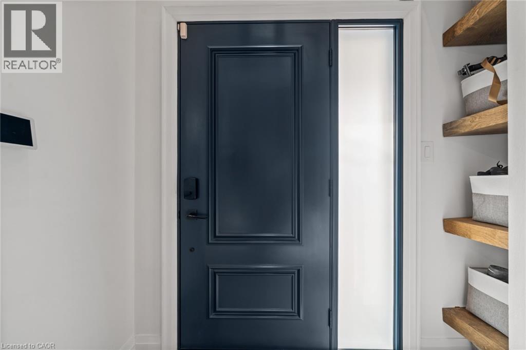 5609 Thorn Lane, Burlington, Ontario  L7L 6T5 - Photo 4 - 40809427