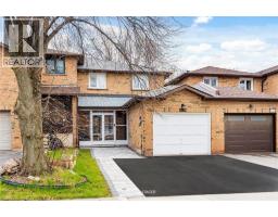 1118 AVONDALE Drive, Oakville, Ontario