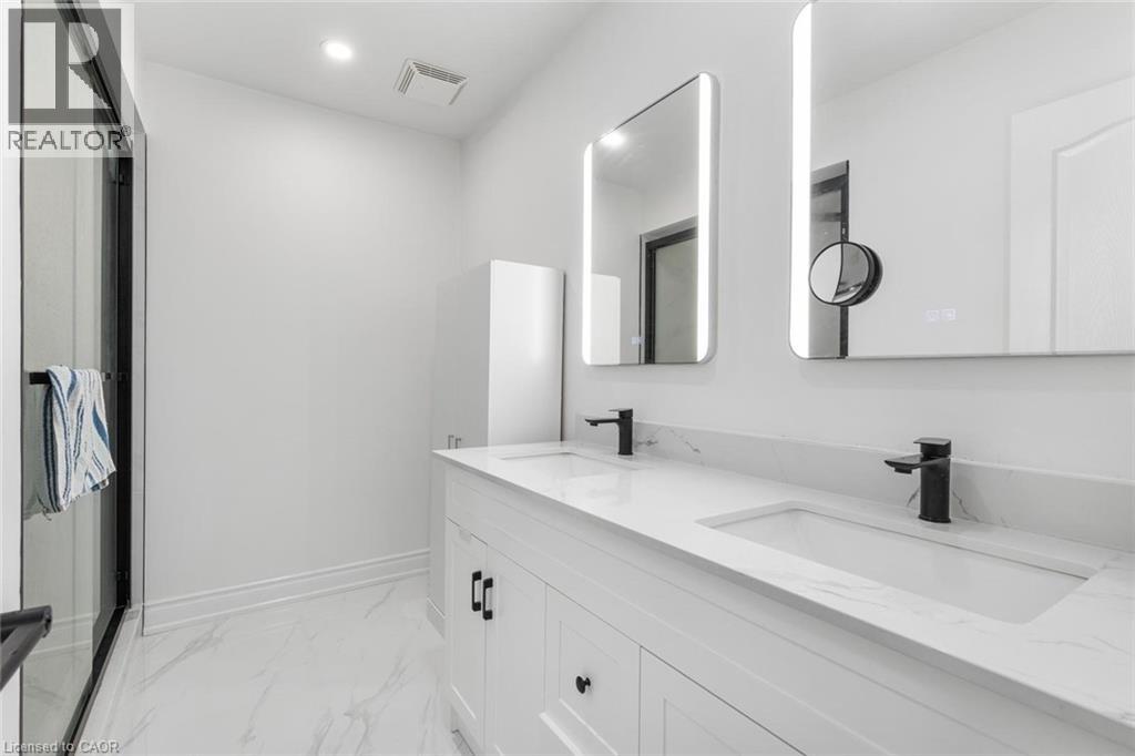 1118 Avondale Drive, Oakville, Ontario  L6H 5L4 - Photo 24 - 40820633