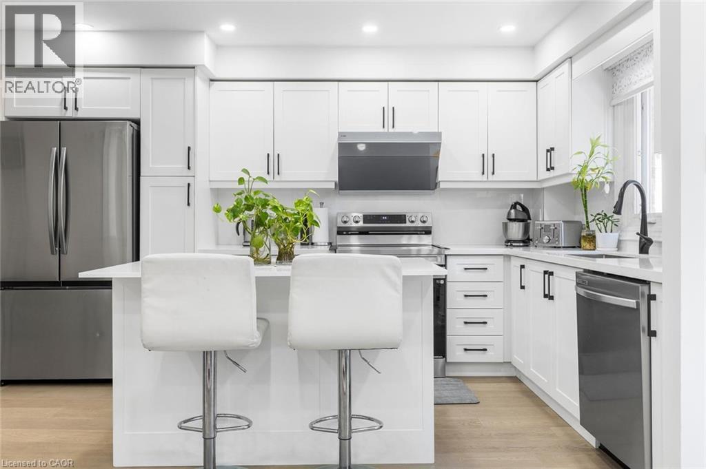 1118 Avondale Drive, Oakville, Ontario  L6H 5L4 - Photo 13 - 40820633